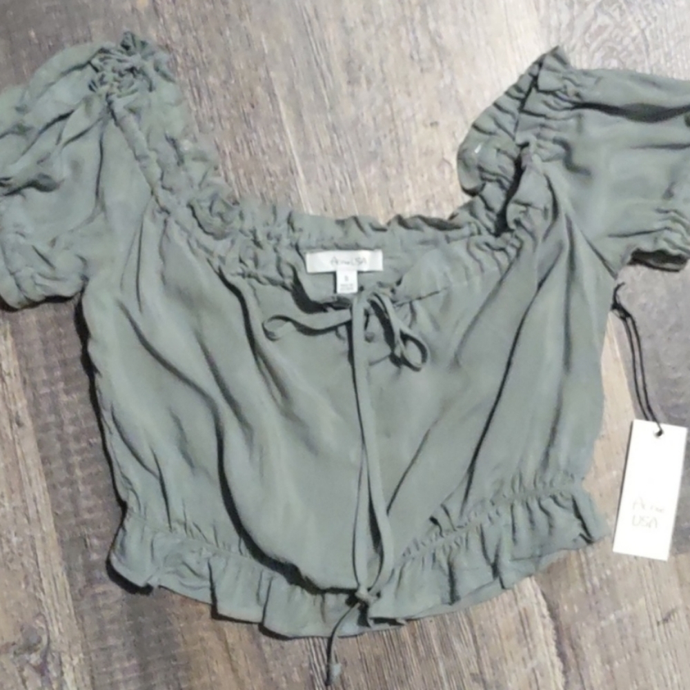 Active USA Women's Off the Shoulder Crop Top size small - Picture 3 of 8